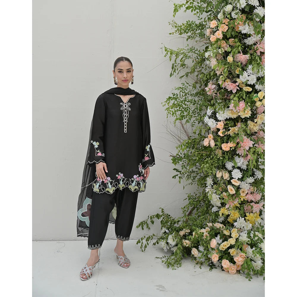 IRINA FULL SET | NIMRAH HAFSA
