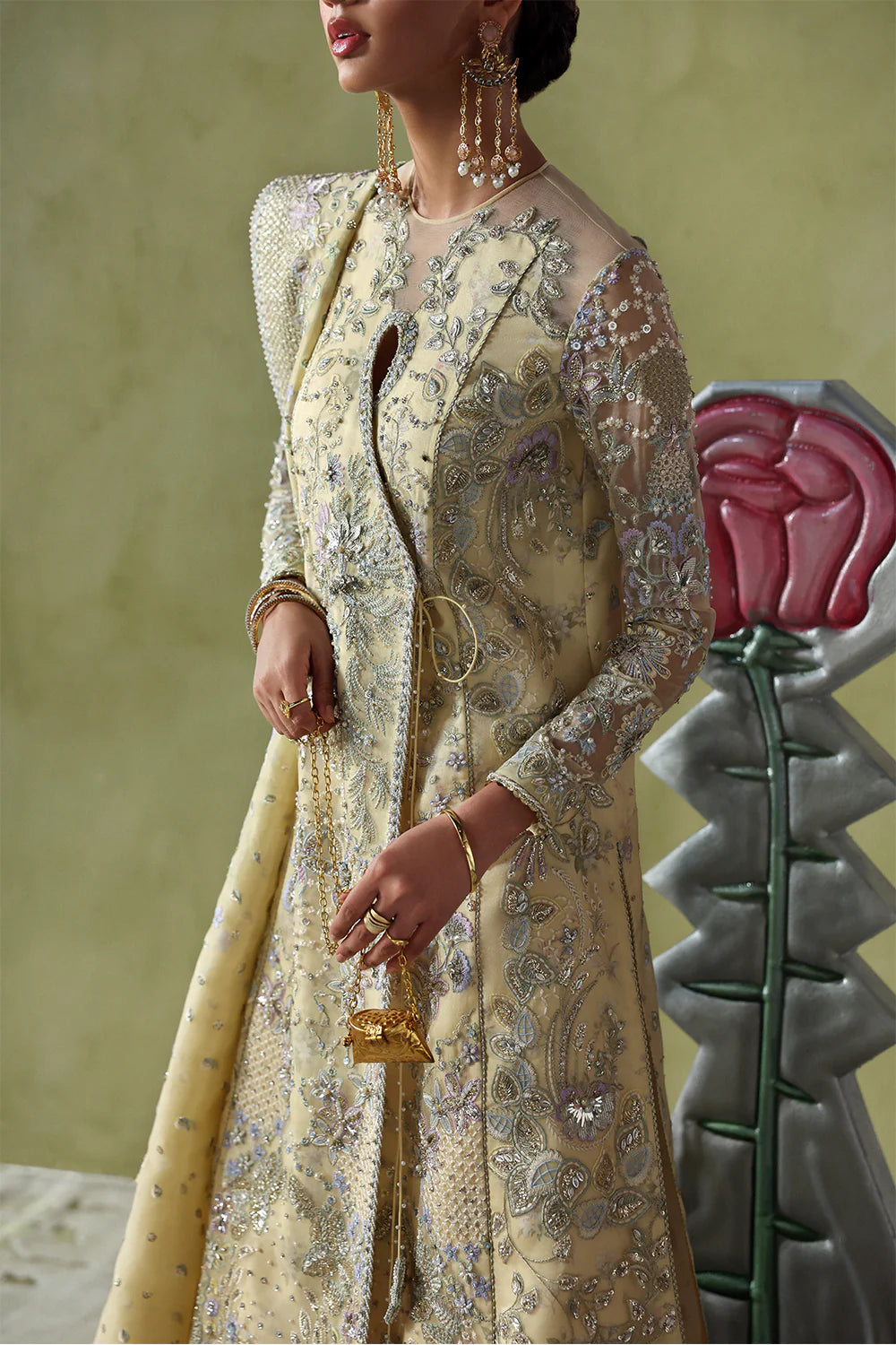 LIORA | LUMENE FESTIVE ' 25/26 | SORAYA