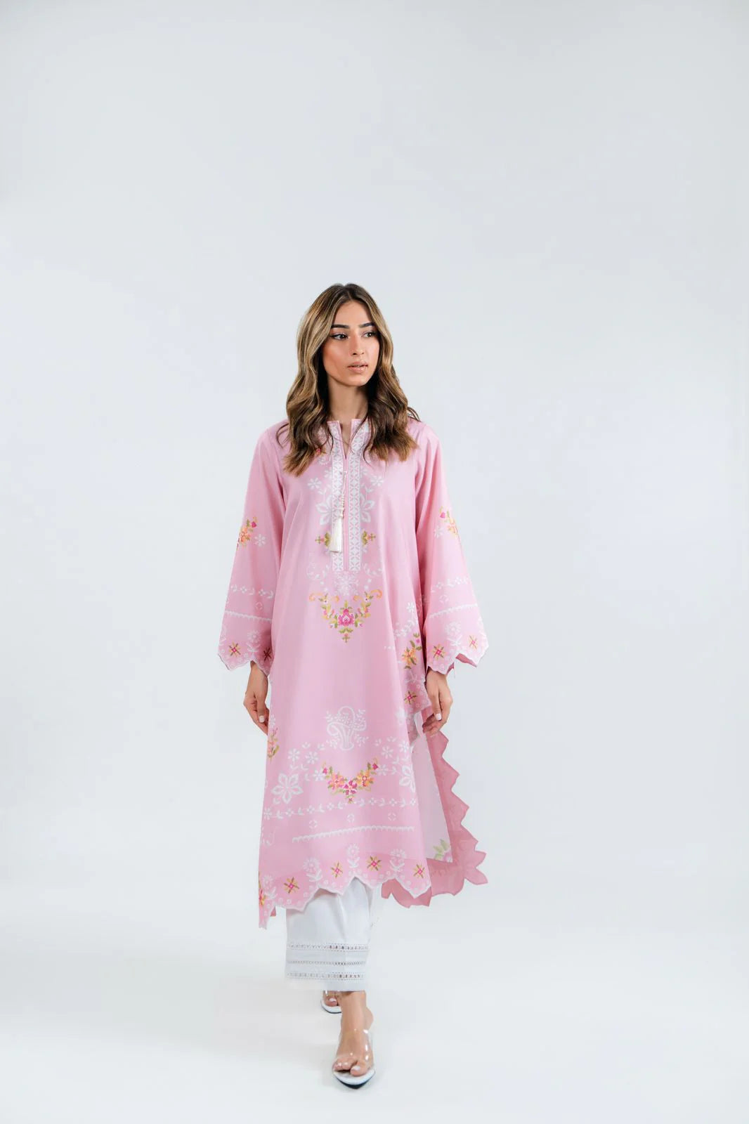 Hania (A) | BARAÉ KHANOM