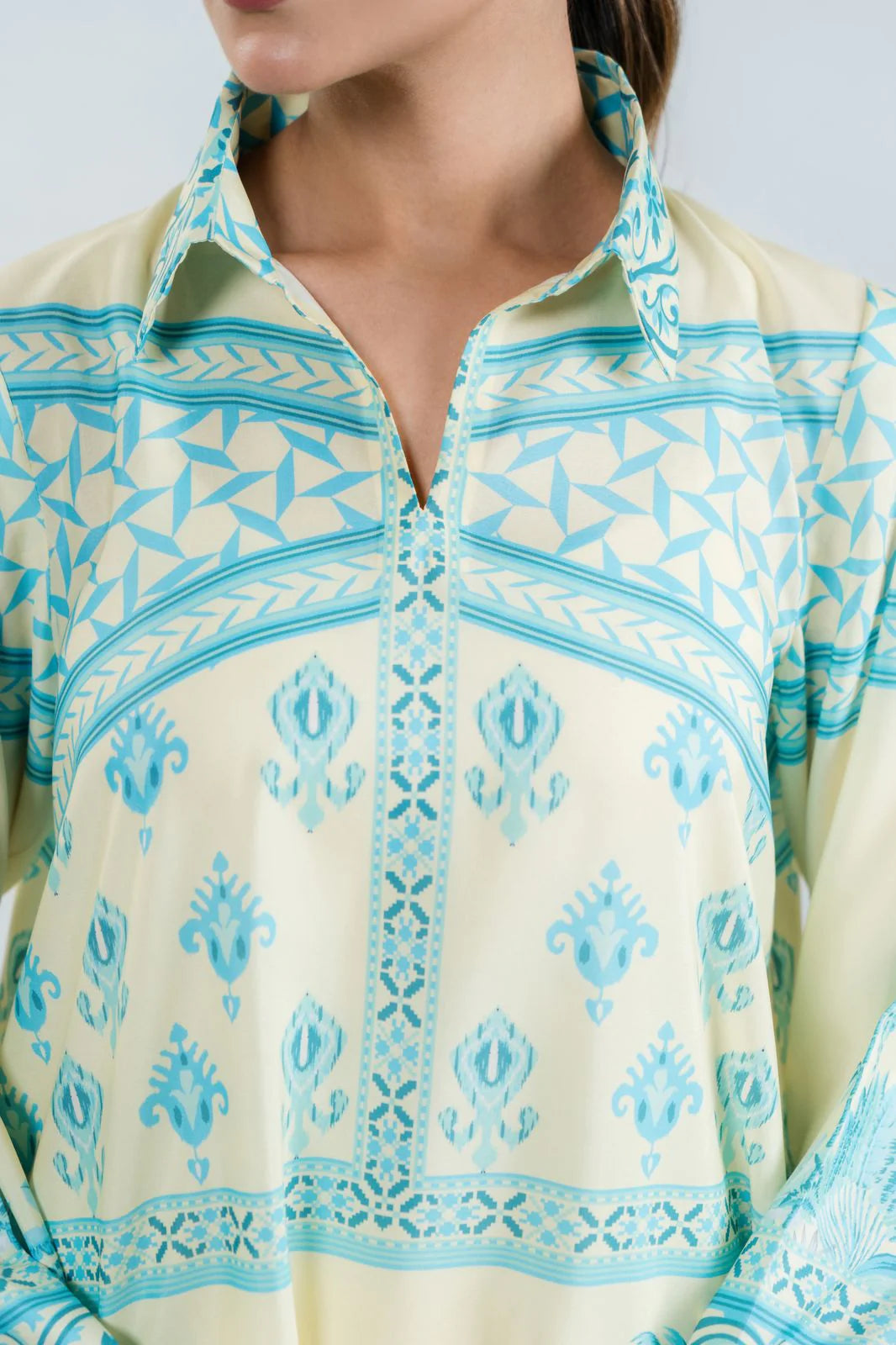 Rita (B) | BARAÉ KHANOM