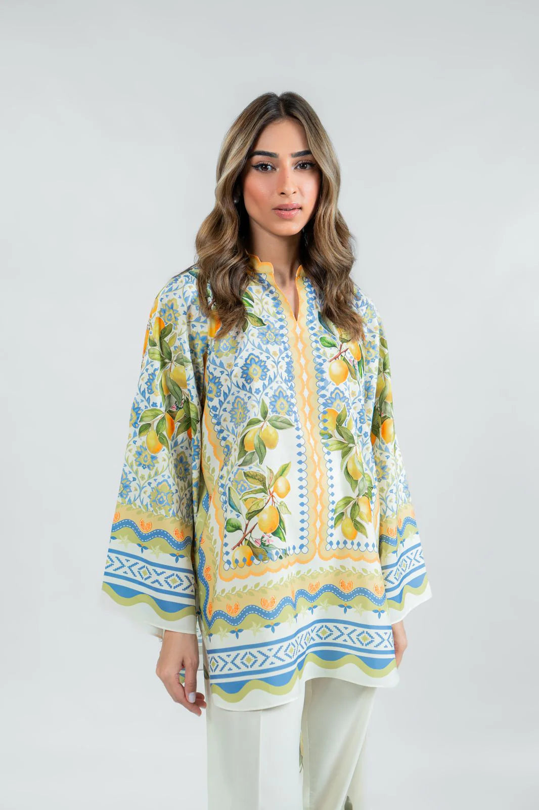 Ayla (A) | BARAÉ KHANOM