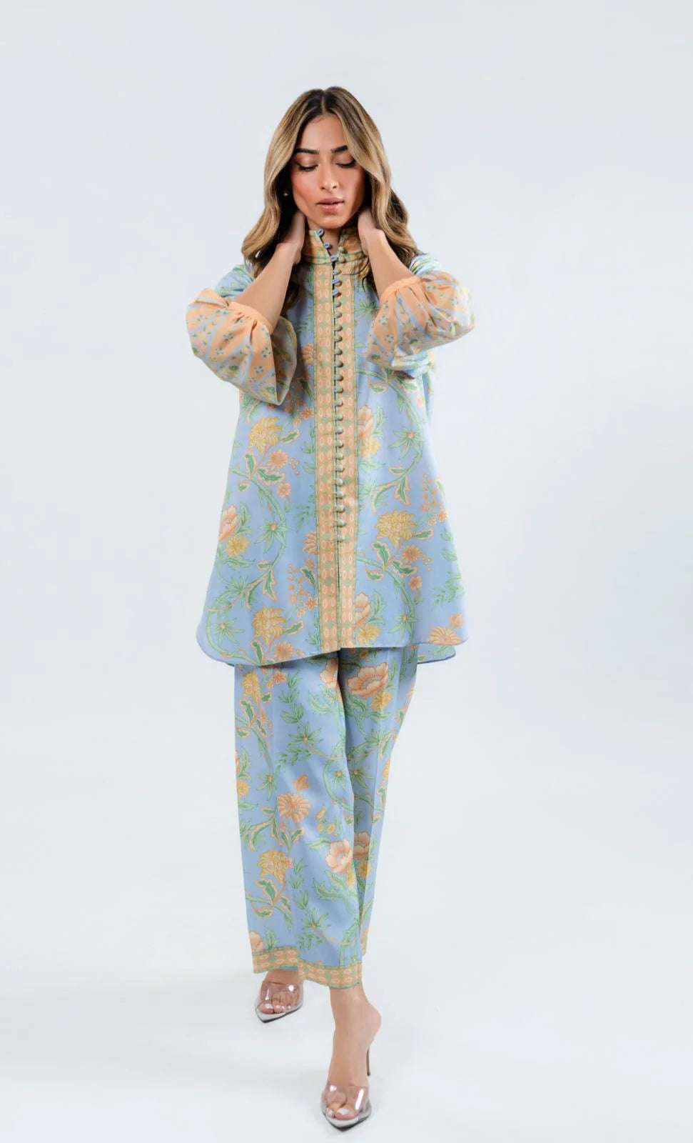 Feeha (B) | BARAÉ KHANOM