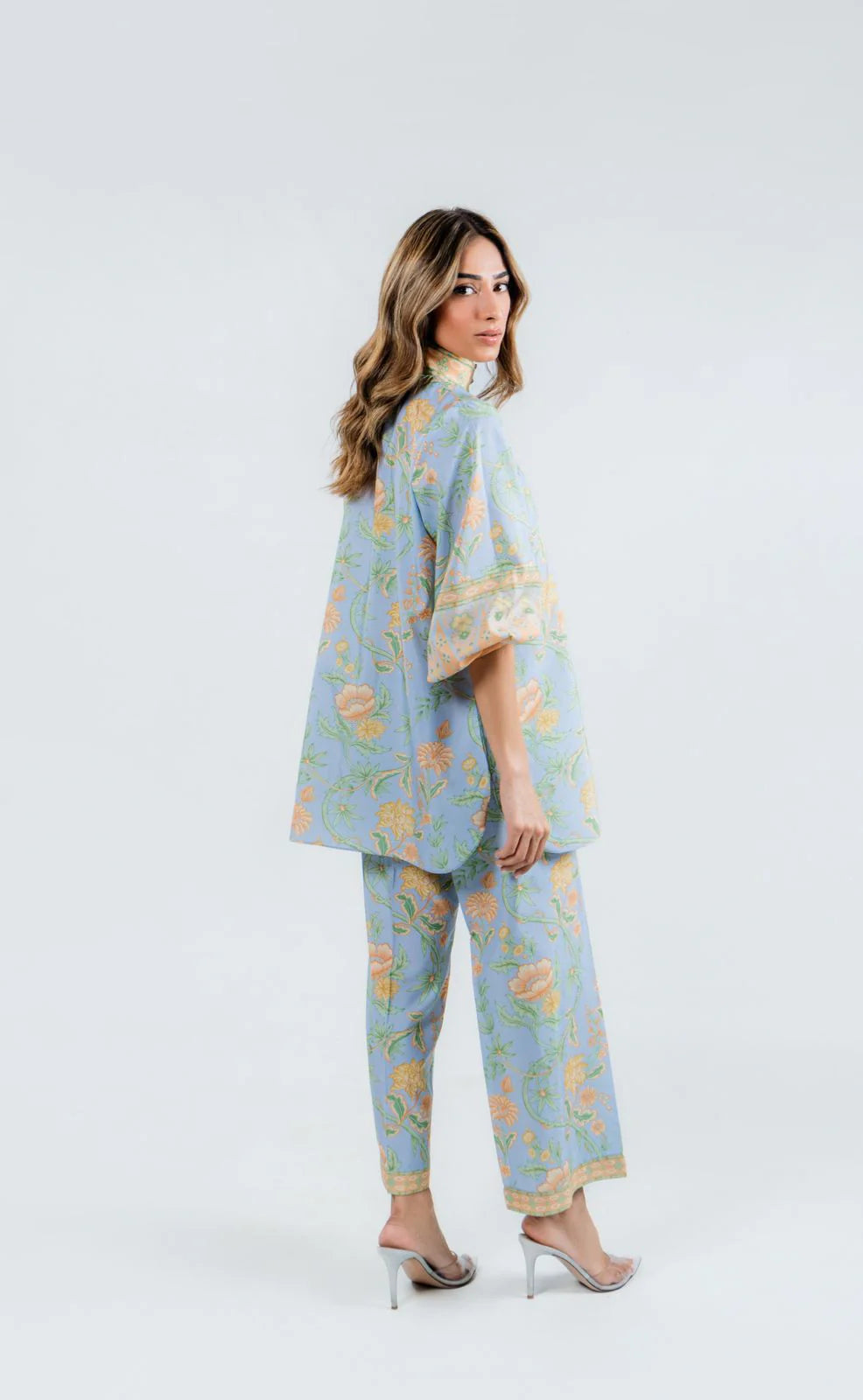 Feeha (B) | BARAÉ KHANOM