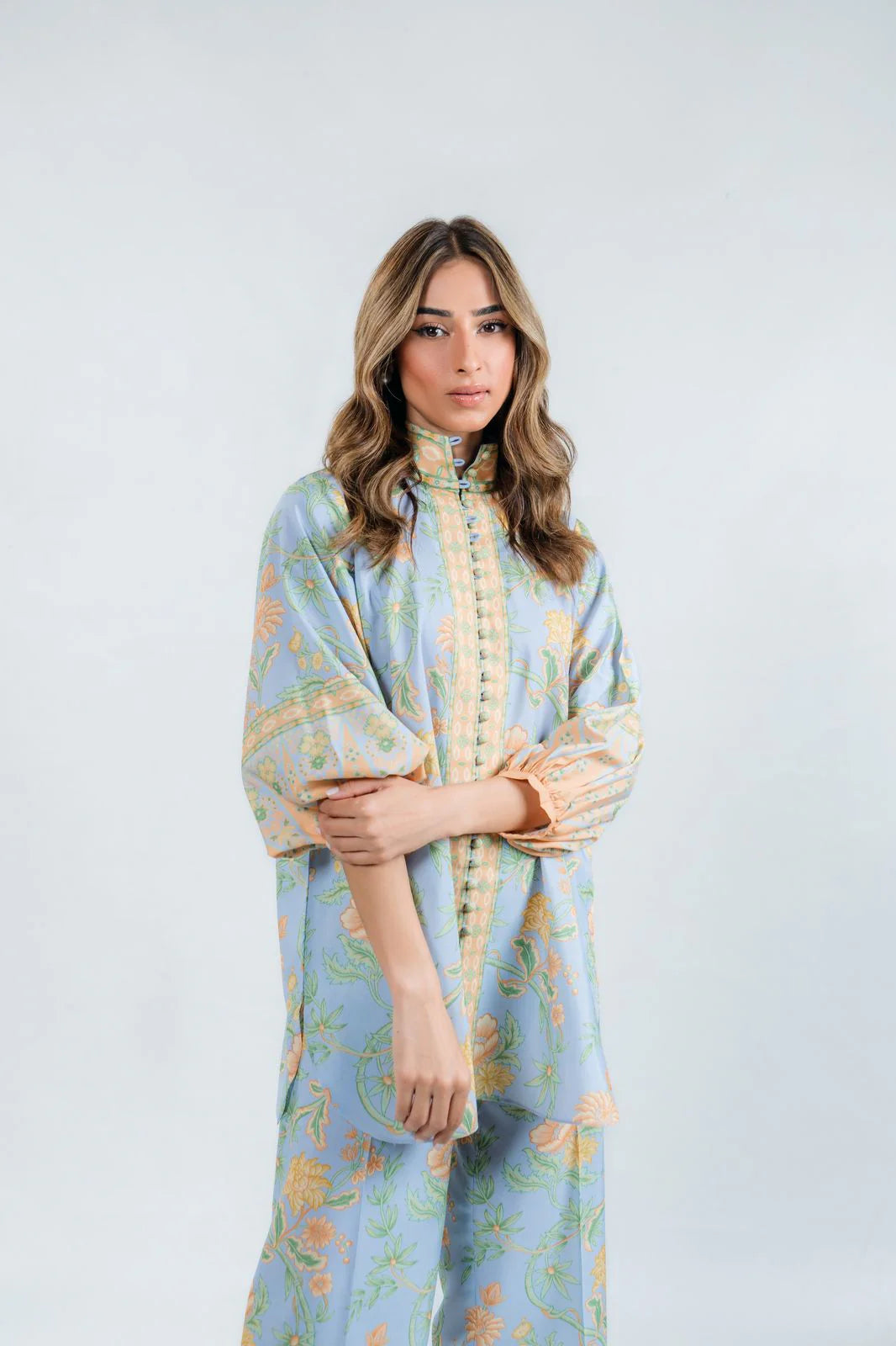 Feeha (B) | BARAÉ KHANOM