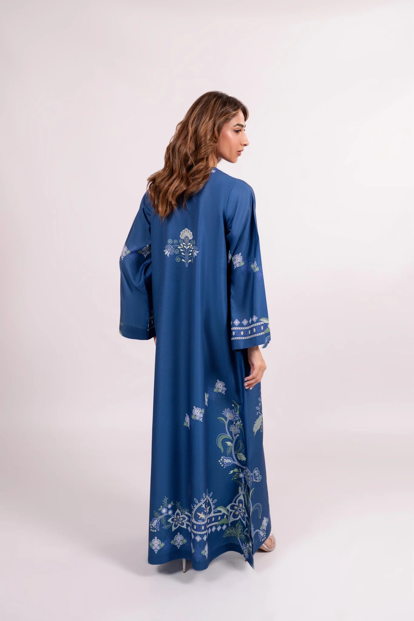 Haya B | BARAÉ KHANOM
