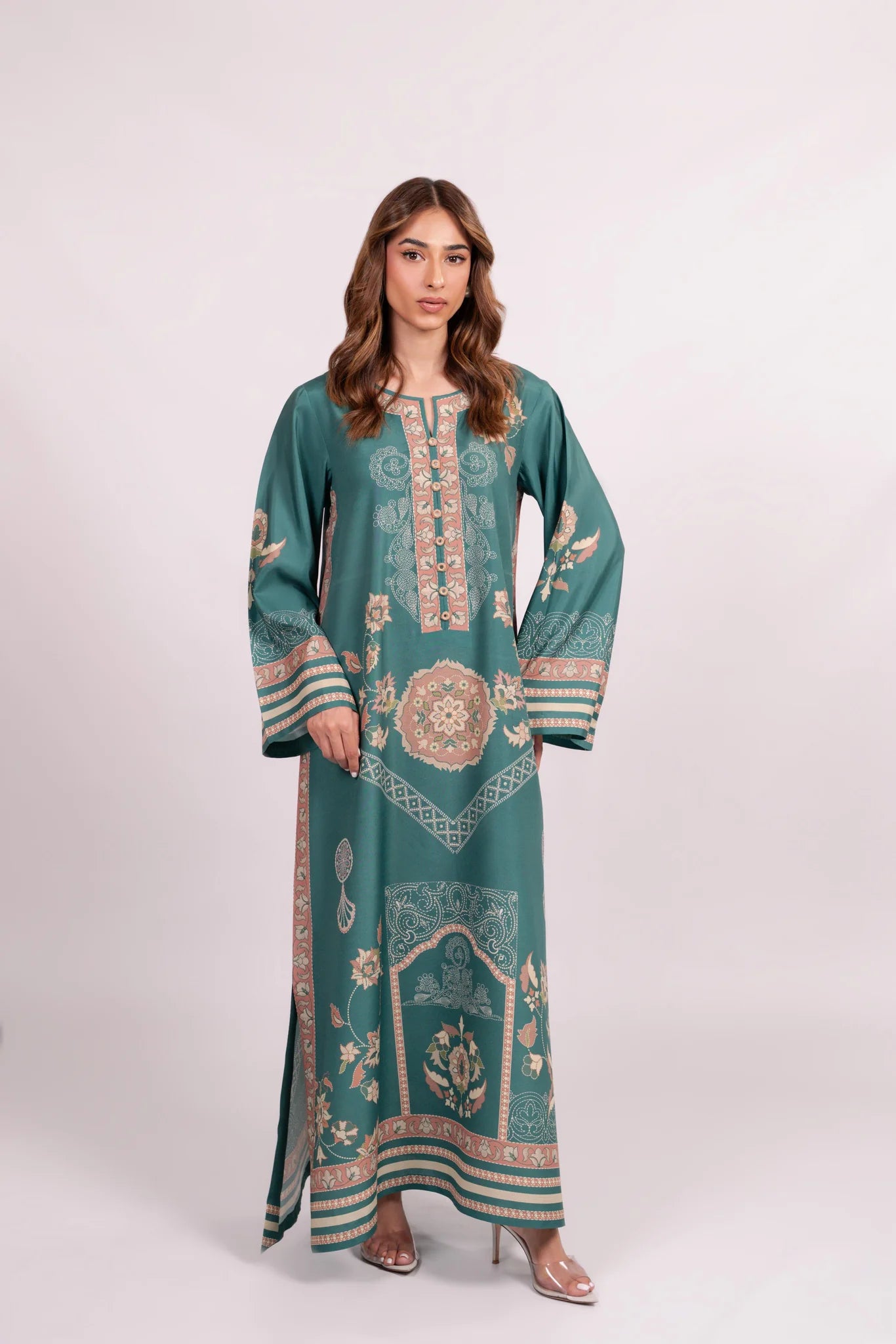 Darya B | BARAÉ KHANOM