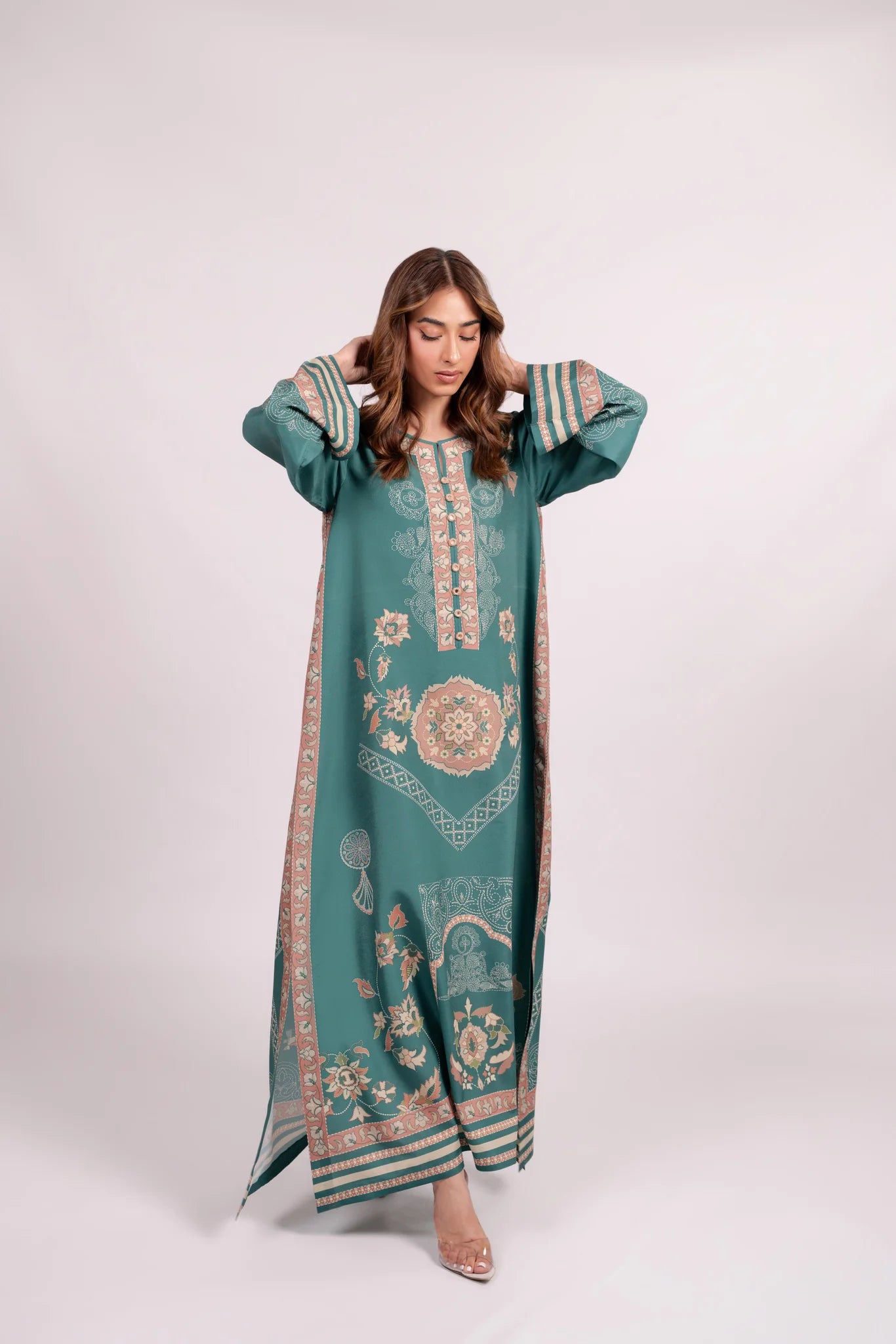 Darya B | BARAÉ KHANOM