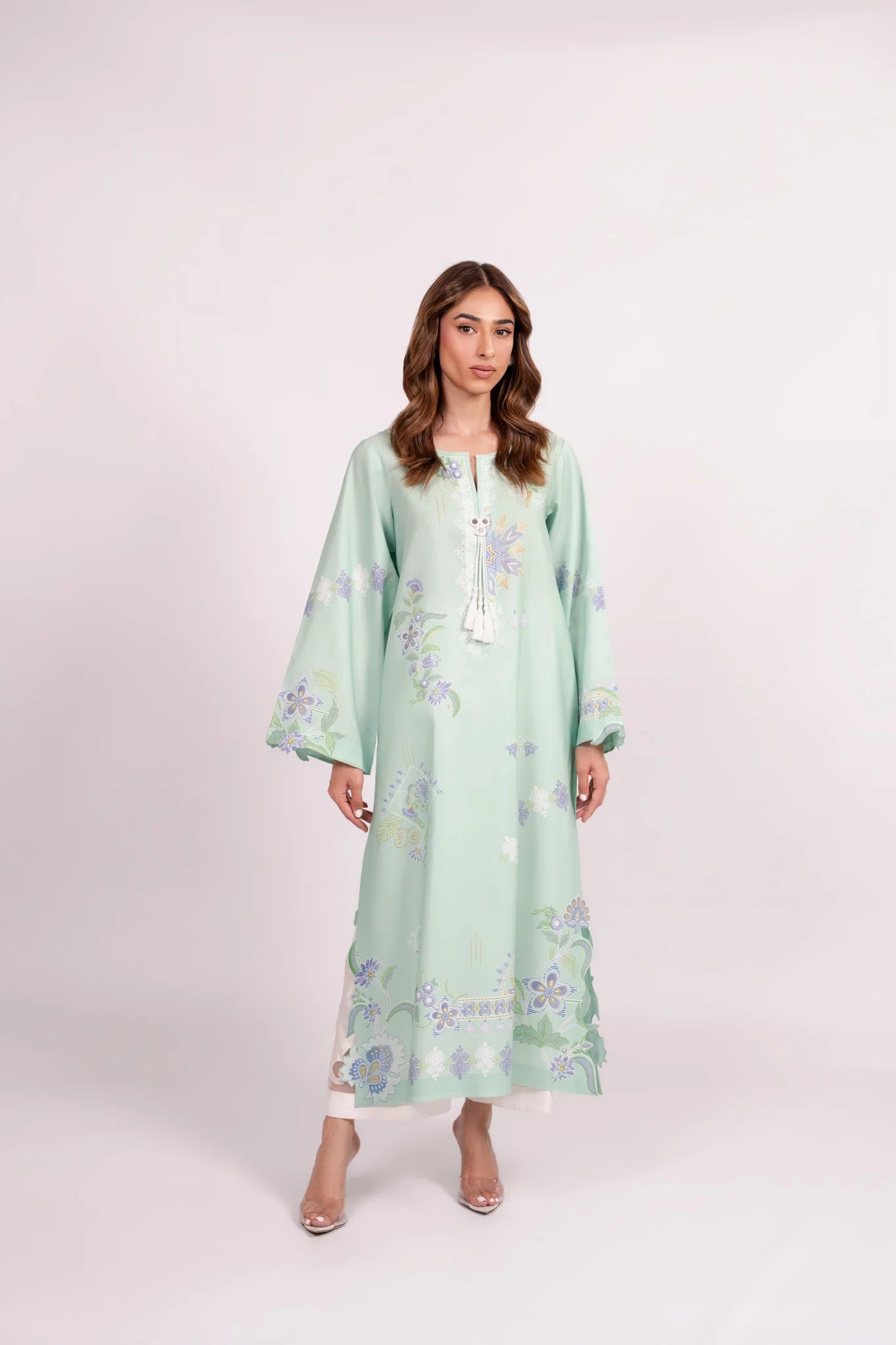Afshin A | BARAÉ KHANOM