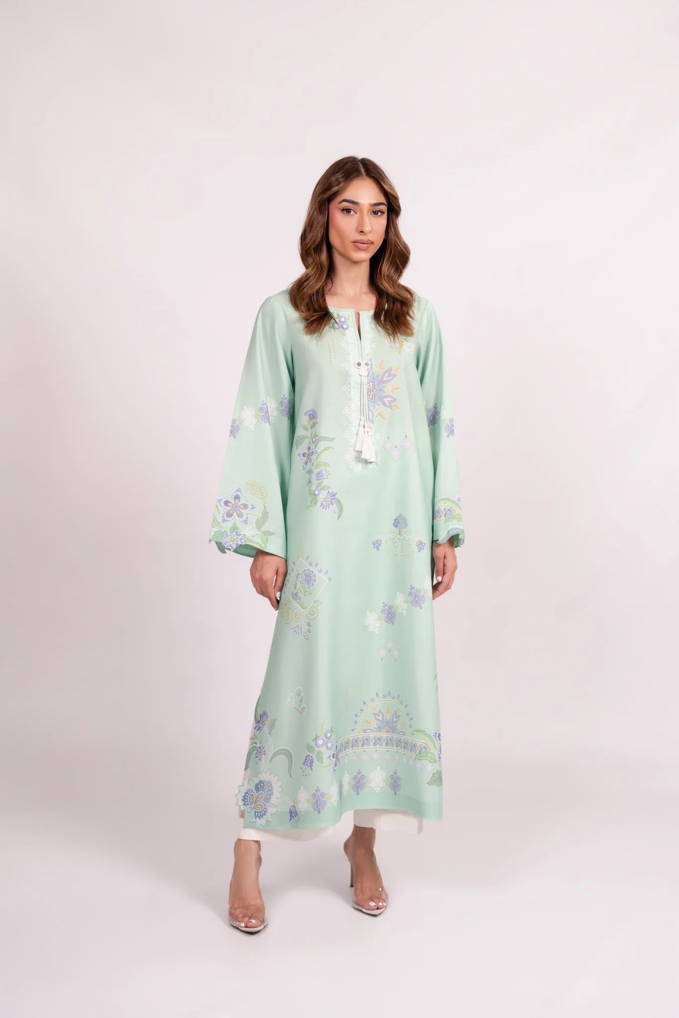 Afshin A | BARAÉ KHANOM