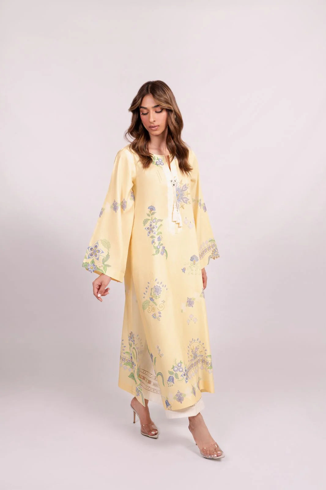 Afshin B | BARAÉ KHANOM