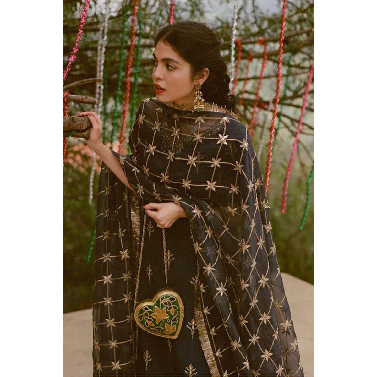 Heart (Clutch) | DYOT | ACCESSORIES