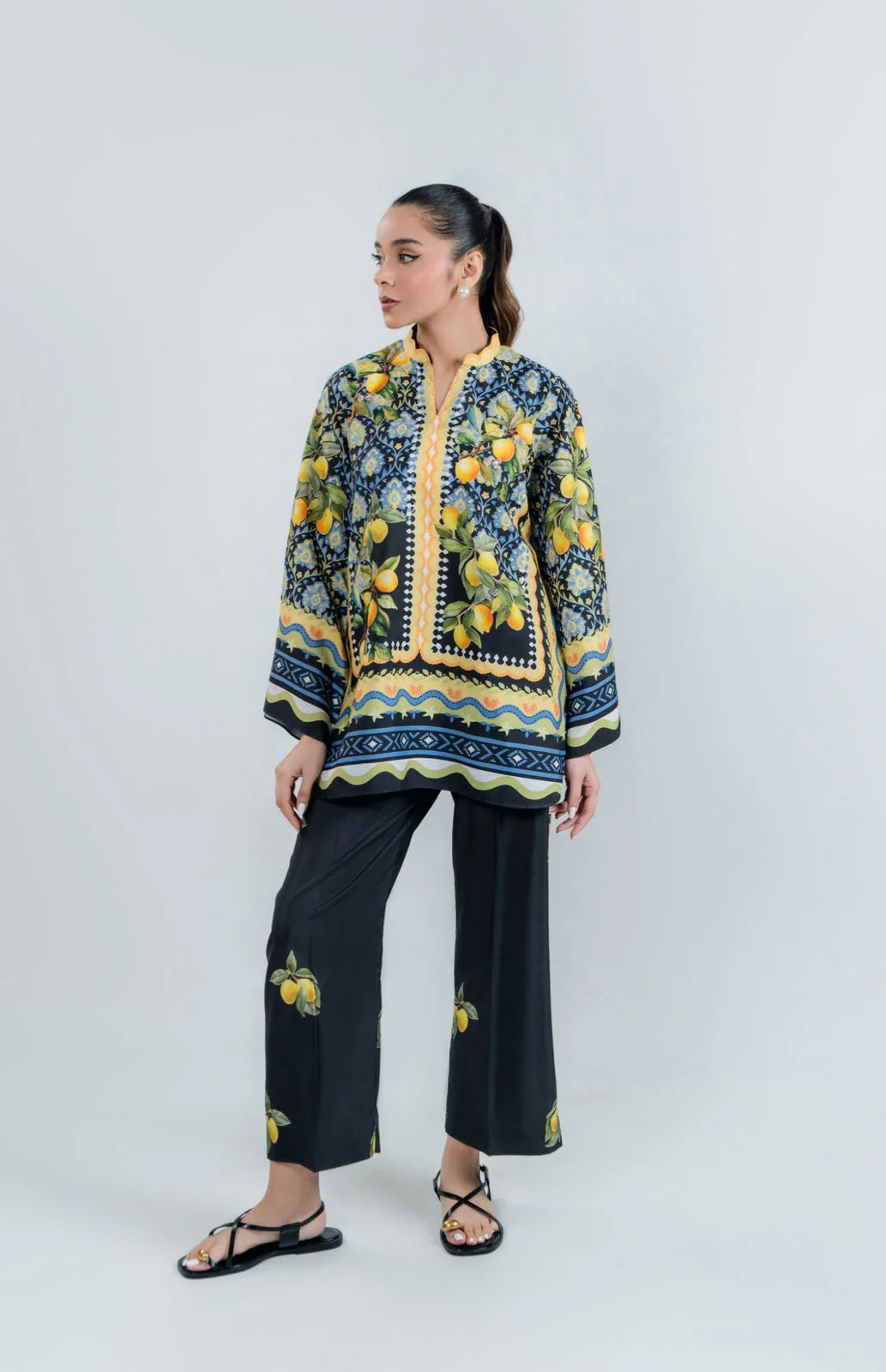 Ayla (B) | BARAÉ KHANOM
