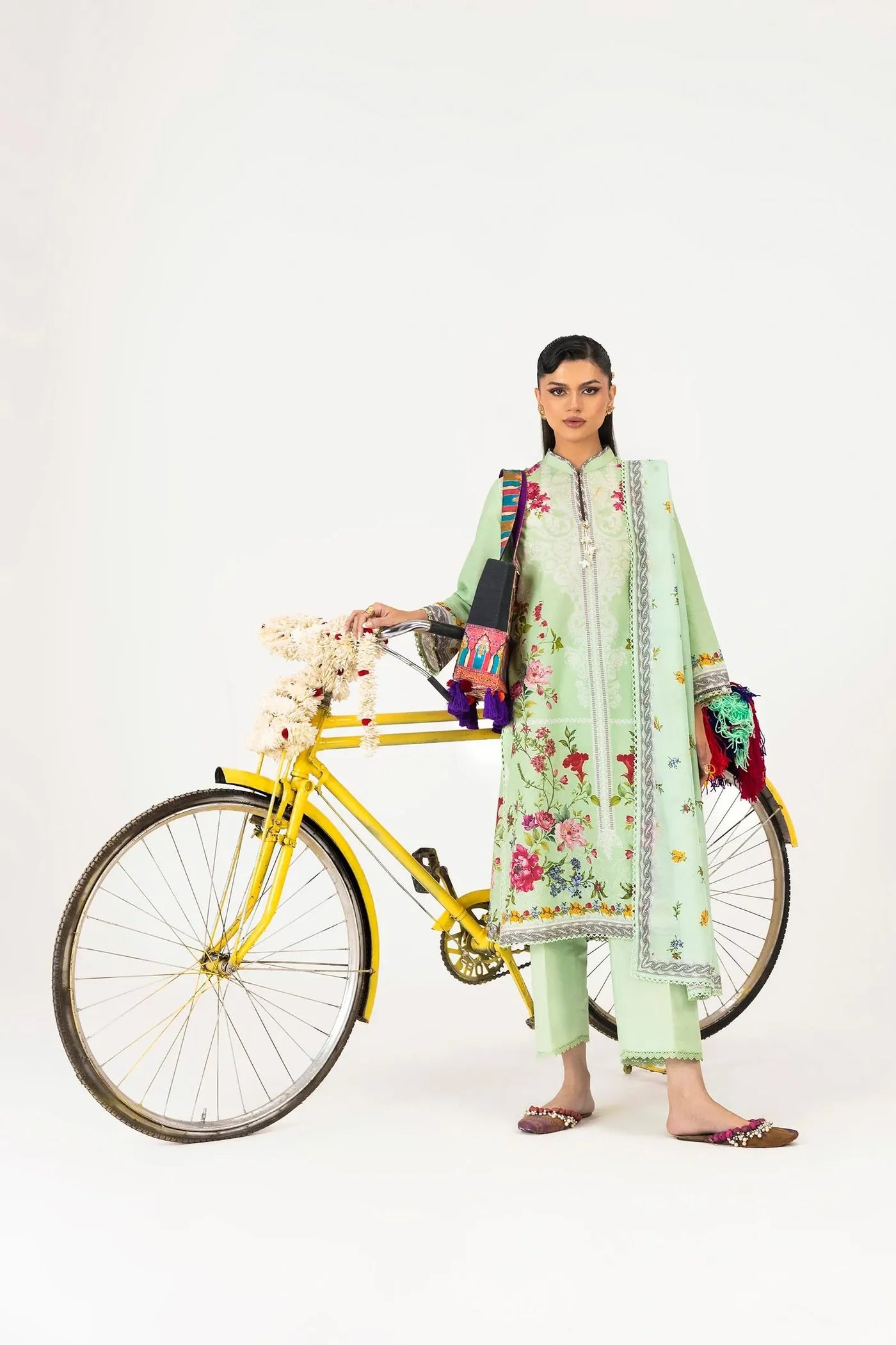 H261-003a-3cs | Mahay Spring '26 Vol. 1 | SANA SAFINAZ