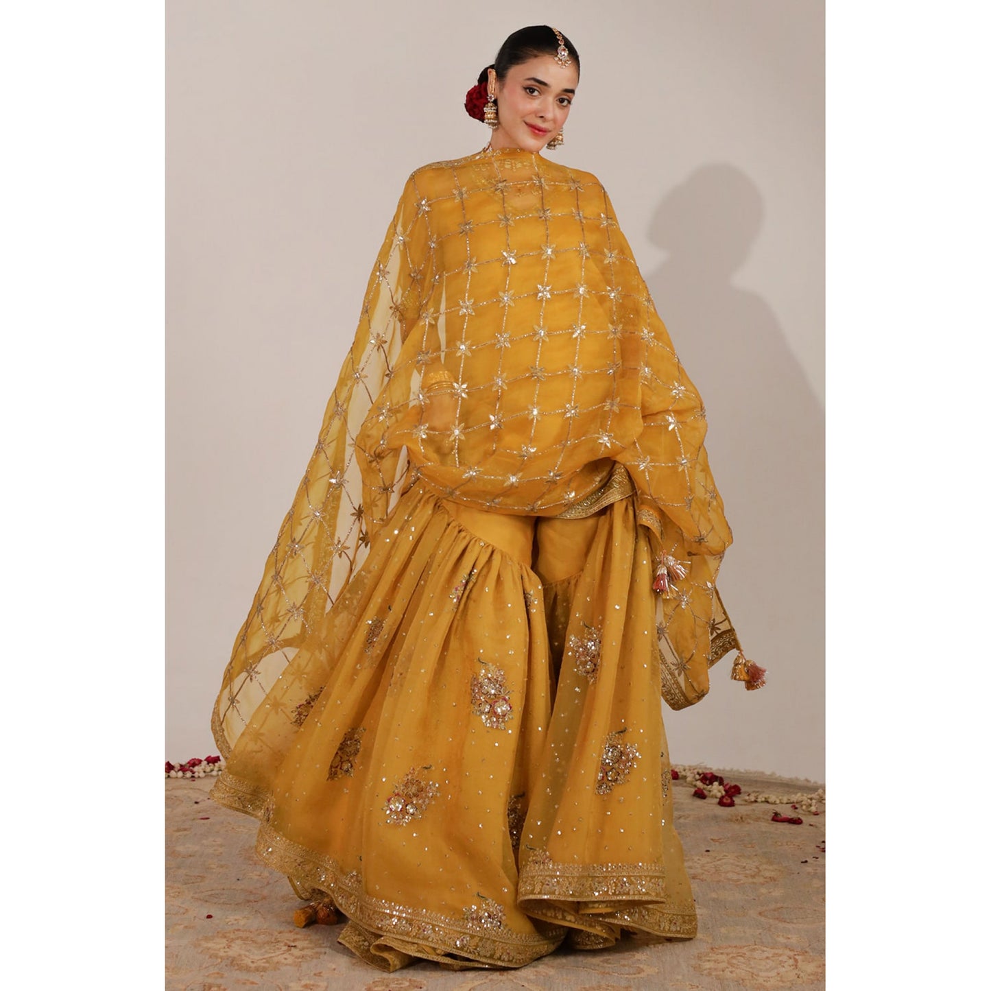 DANDELION YELLOW OUTFIT | JHIL MIL | DYOT