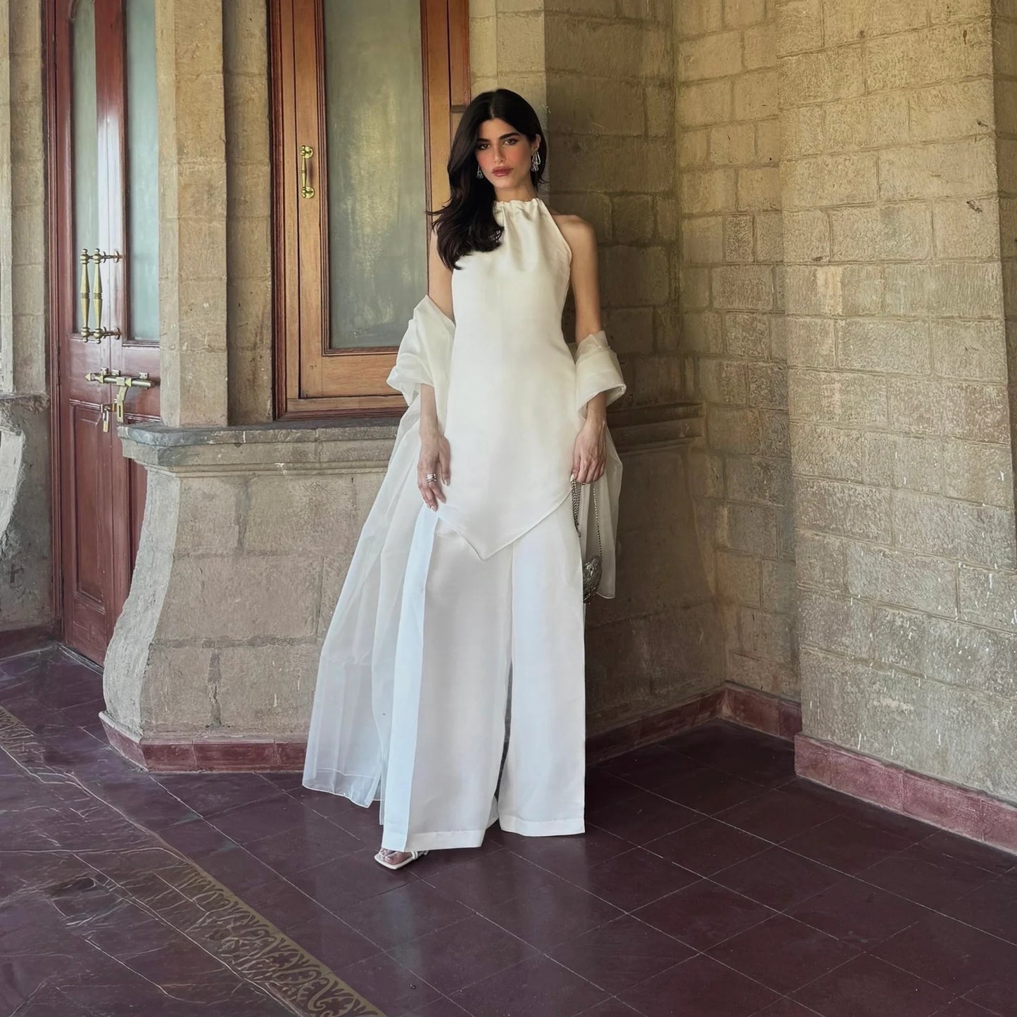 Signature Simplicity | SADAF KANWAL