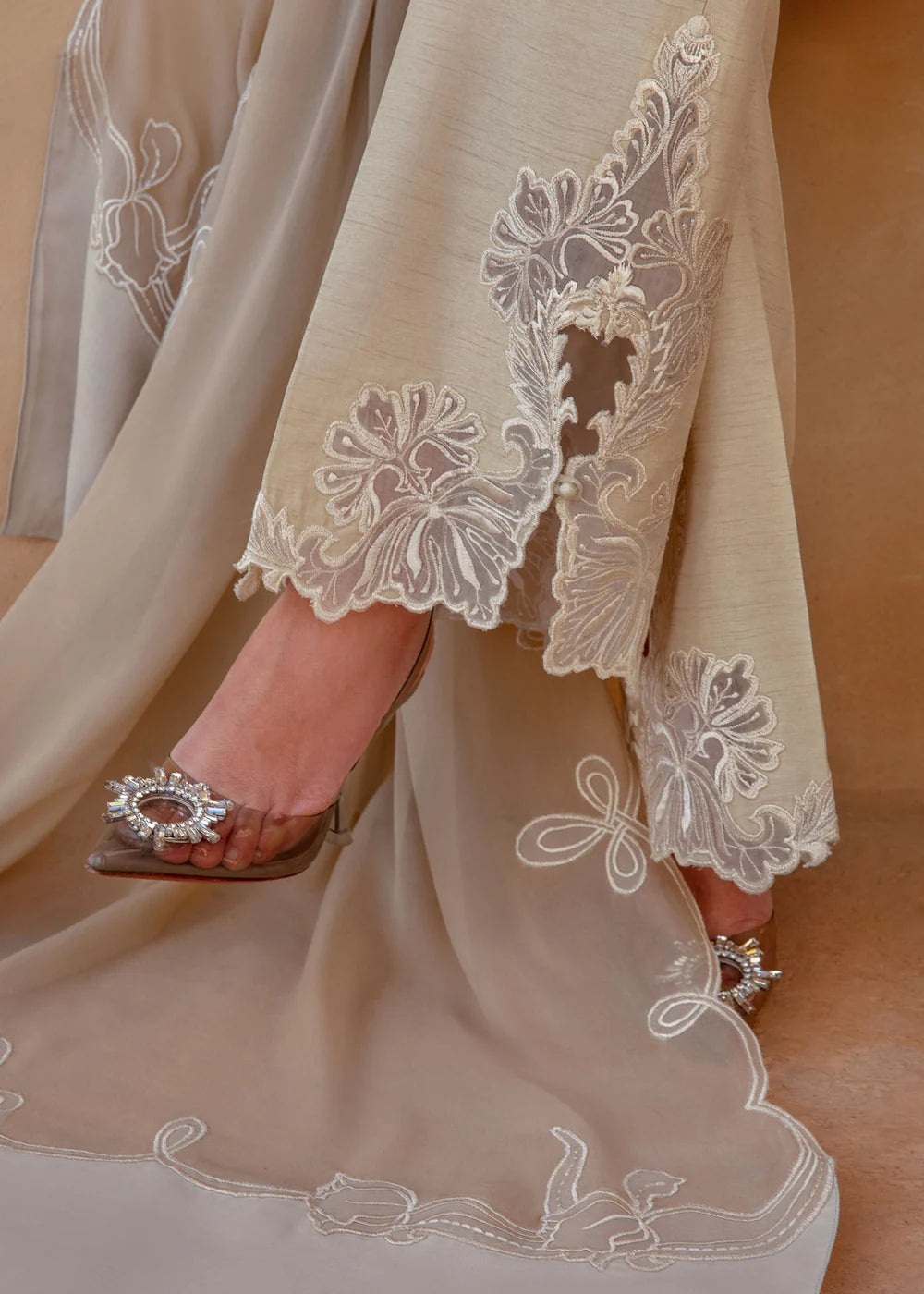 Latte Glow | Saira Shakira Rosea Casual Pret'25