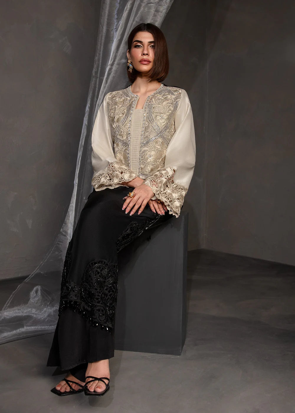 Luxe | Saira Shakira