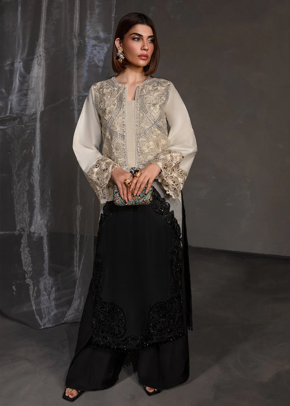 Luxe | Saira Shakira