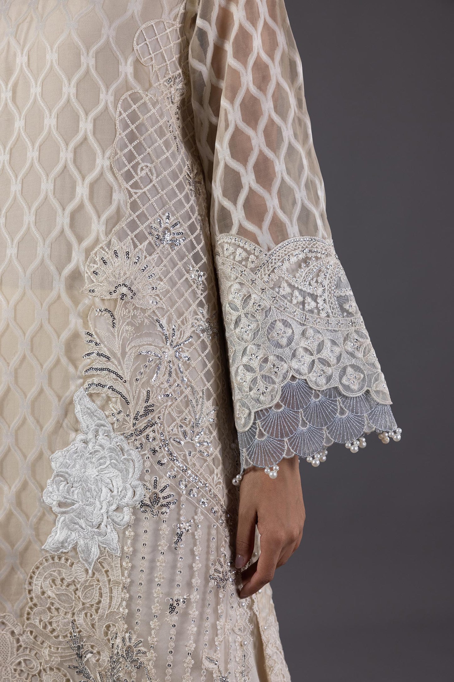 STITCHED ORGANZA EMBROIDERED SHIRT + CULOTTE+ DUPATTA | Sana Safinaz