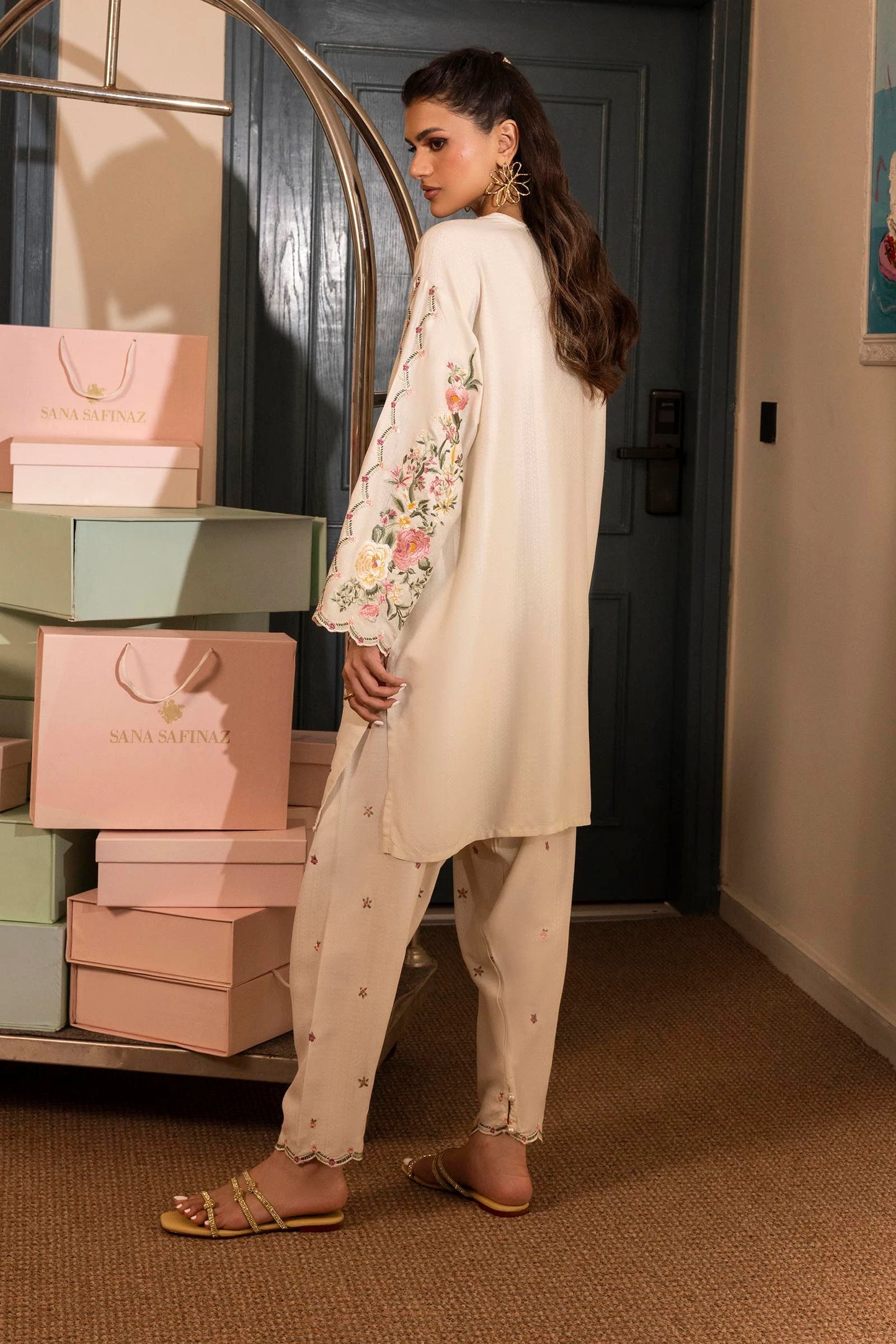 STITCHED VISCOSE EMBROIDERED SHIRT + SHALWAR | Sana Safinaz