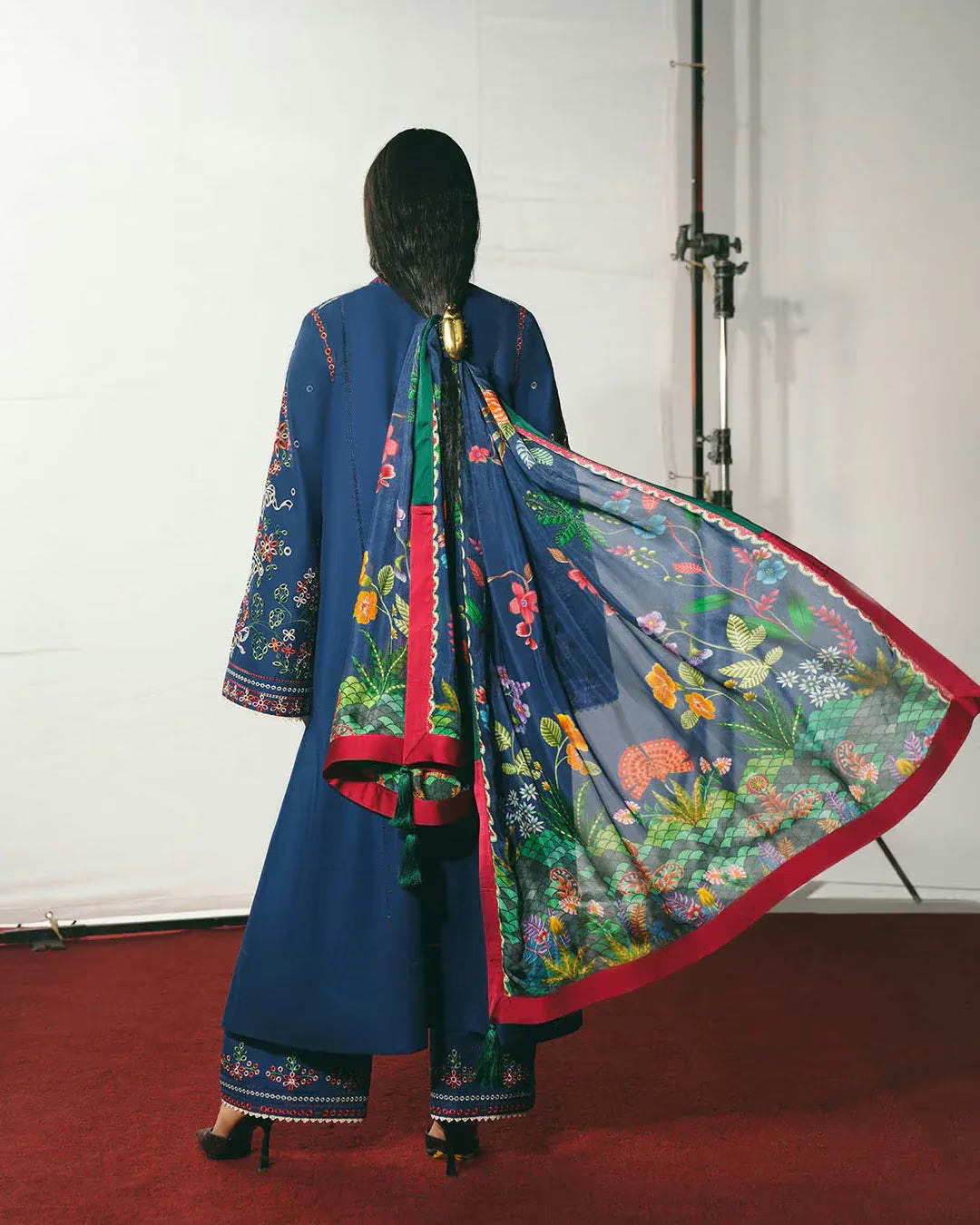 Peroz | The Reserved View SS / Edit I | Jugnu