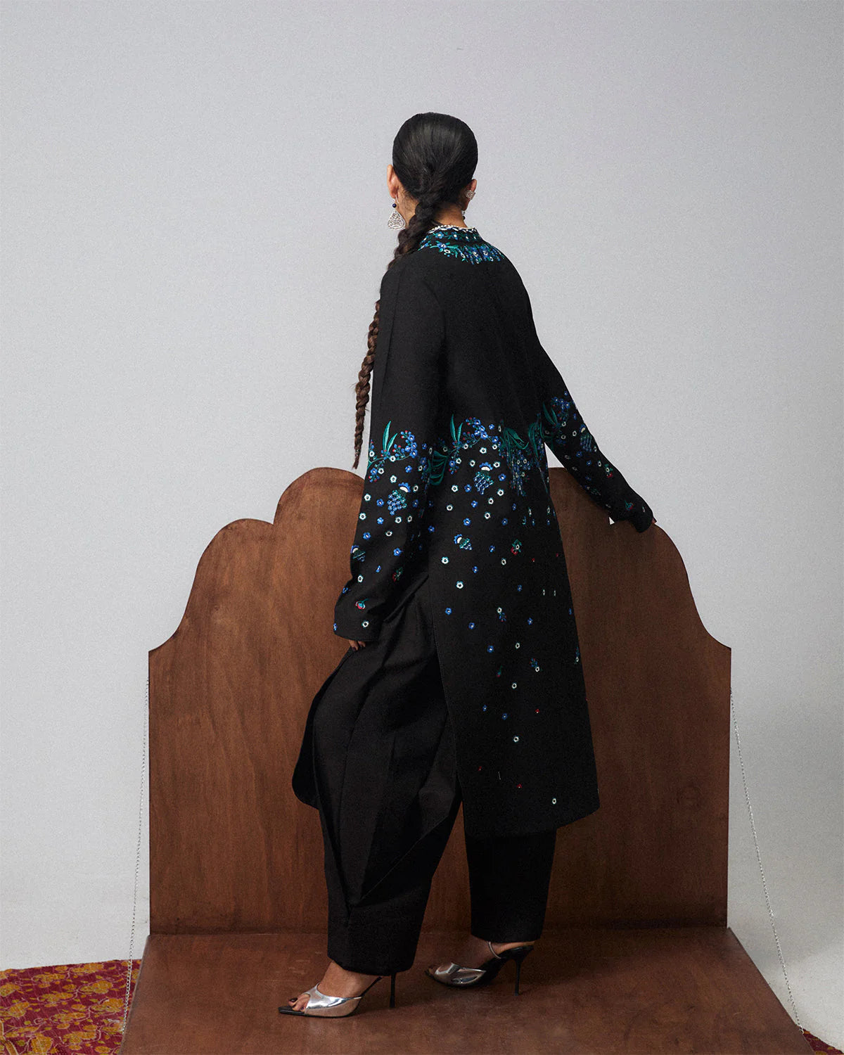 NIMA SCARF | Khaddar Pret '26 | Jugnu Women