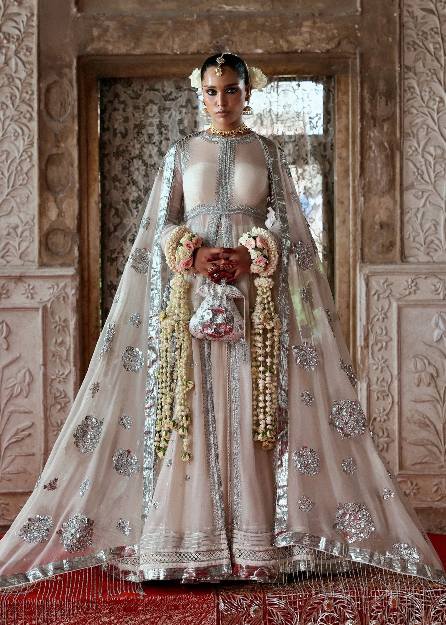 Mina | HUSSAIN REHAR
