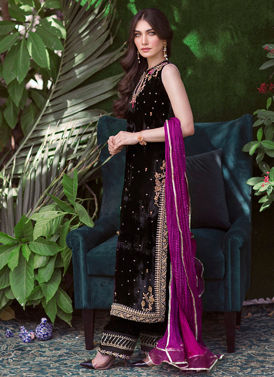 Kyra Velvet | Velvet | FARAH TALIB AZIZ