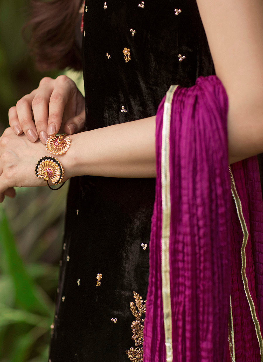 Kyra Velvet | Velvet | FARAH TALIB AZIZ