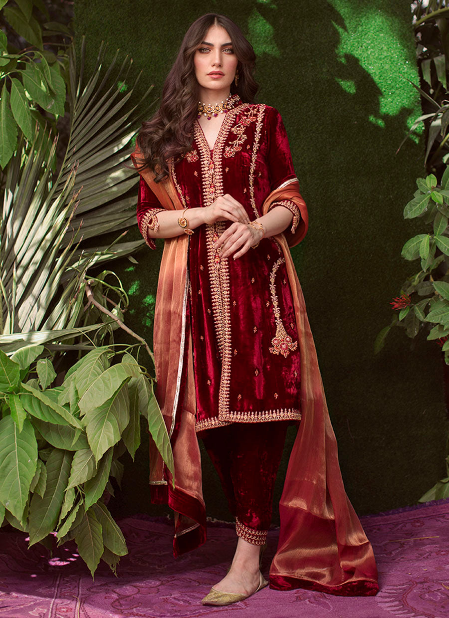 Mehru | Velvet | FARAH TALIB AZIZ