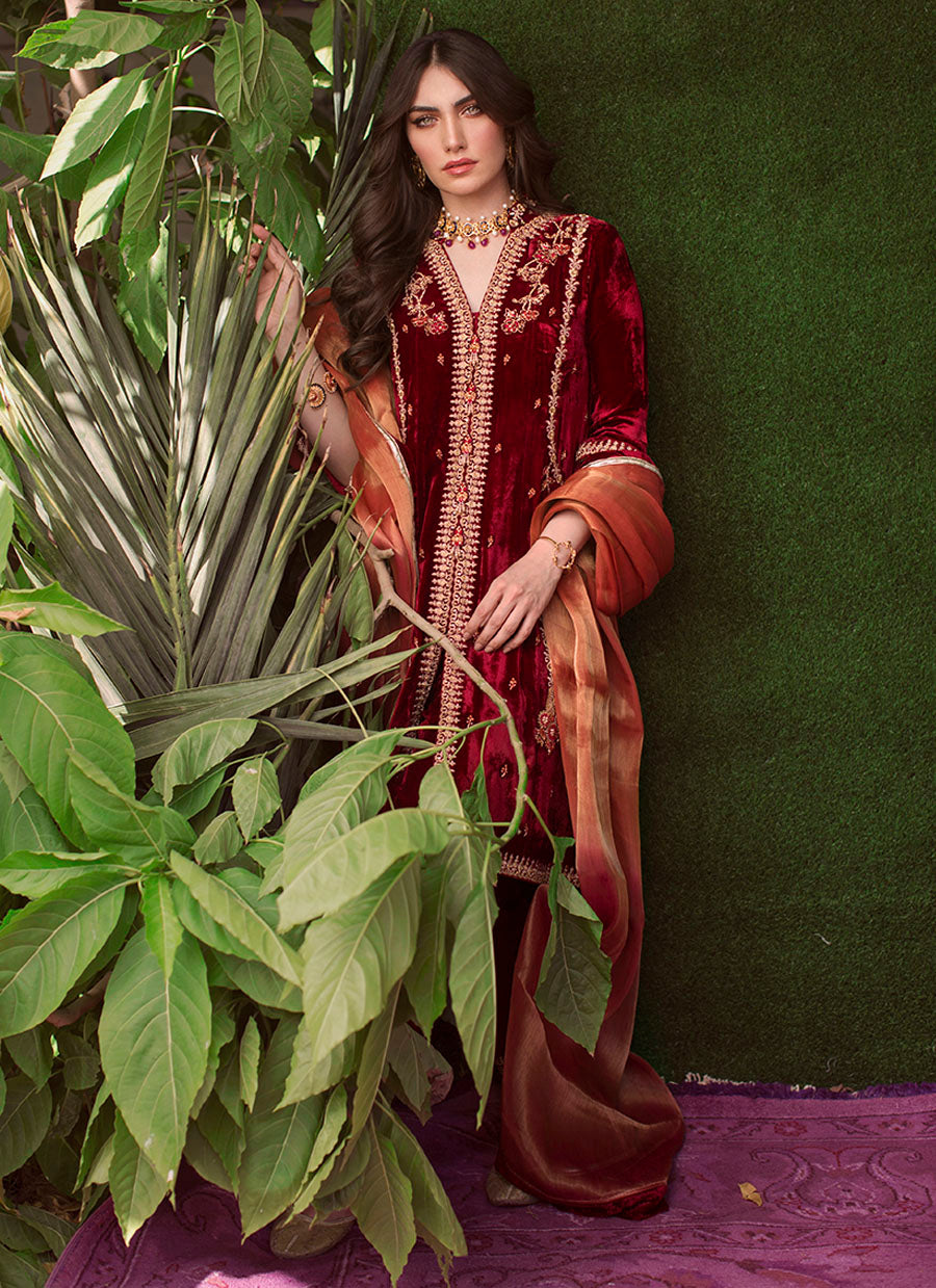Mehru | Velvet | FARAH TALIB AZIZ