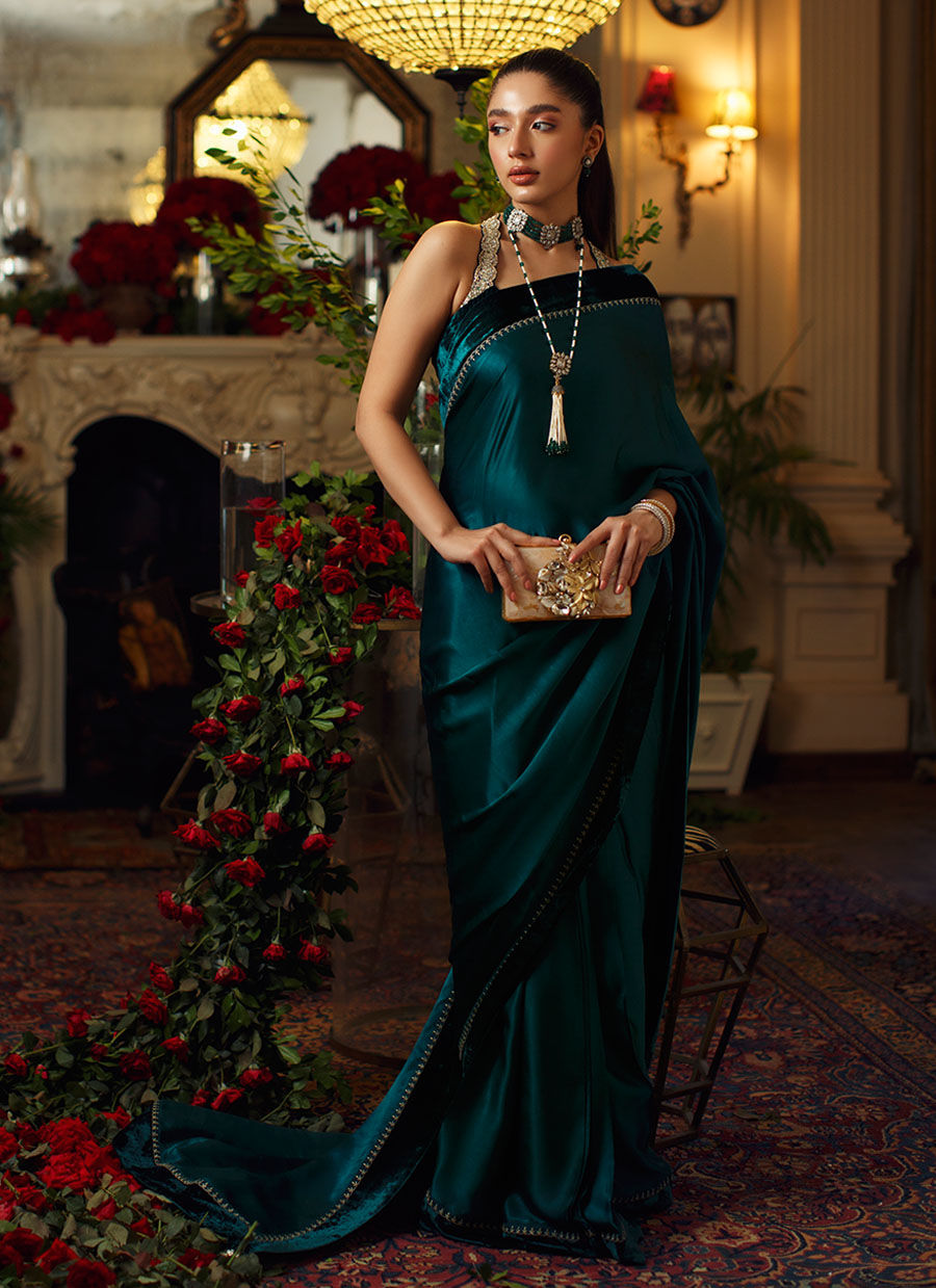 Lunara Saree And Blouse | Velvet | FARAH TALIB AZIZ