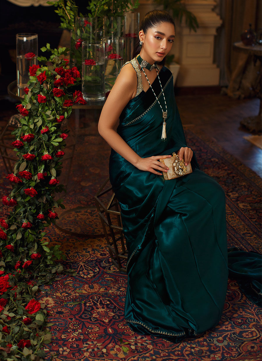 Lunara Saree And Blouse | Velvet | FARAH TALIB AZIZ