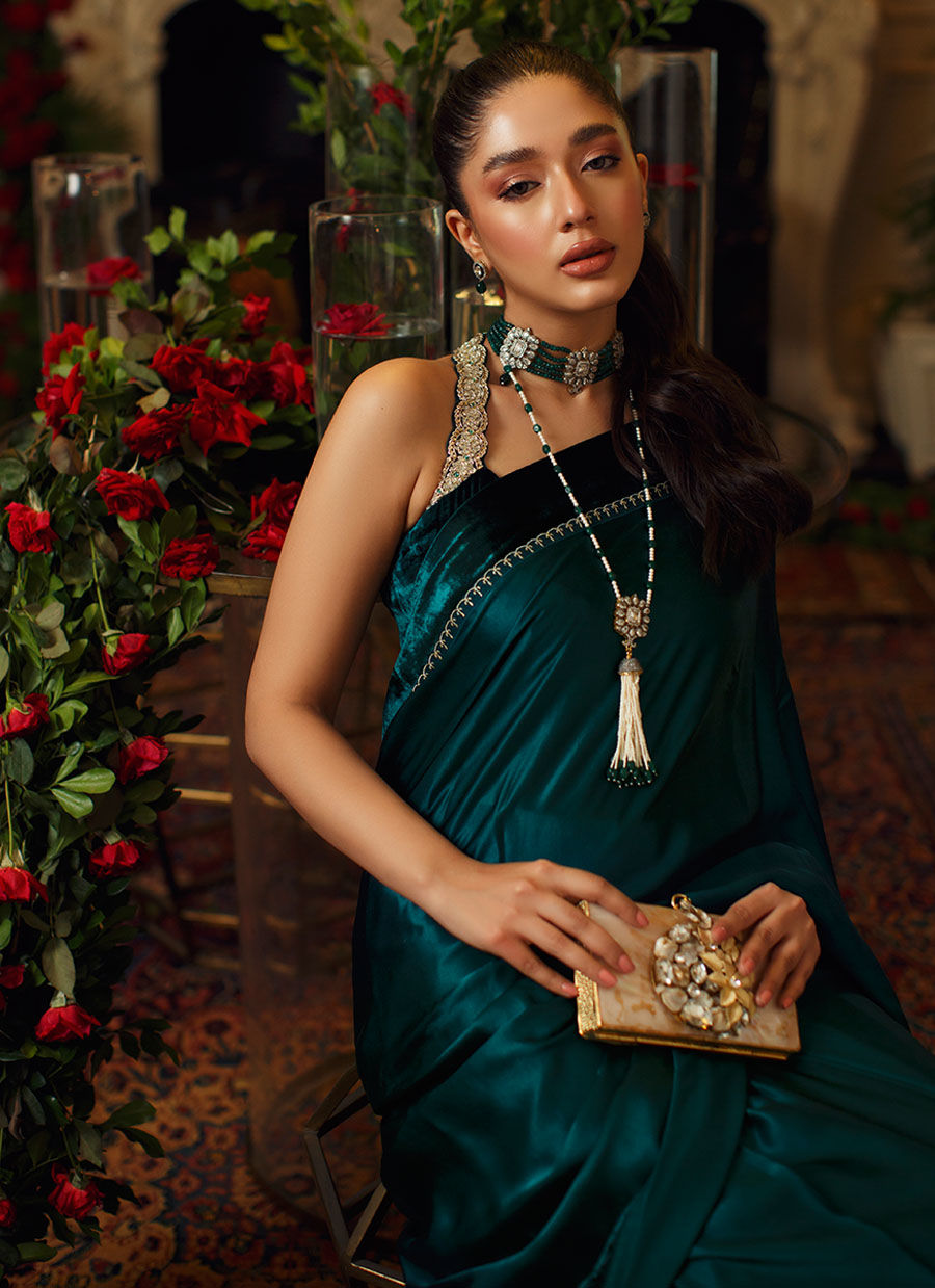 Lunara Saree And Blouse | Velvet | FARAH TALIB AZIZ