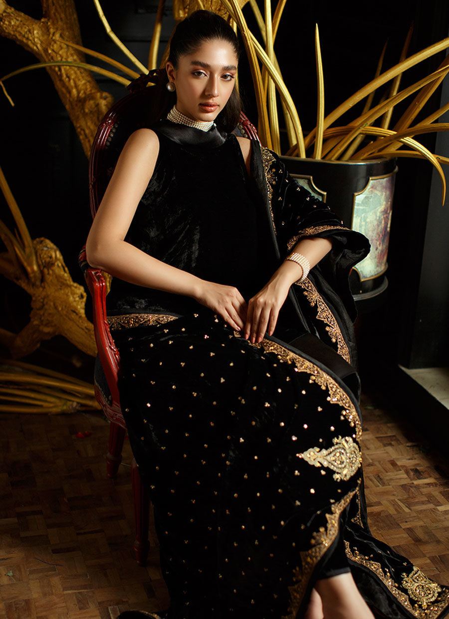 Elnara Black Shirt | Velvet | FARAH TALIB AZIZ