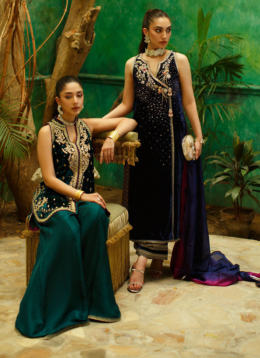 Nareman Emerald Shirt | Velvet | FARAH TALIB AZIZ