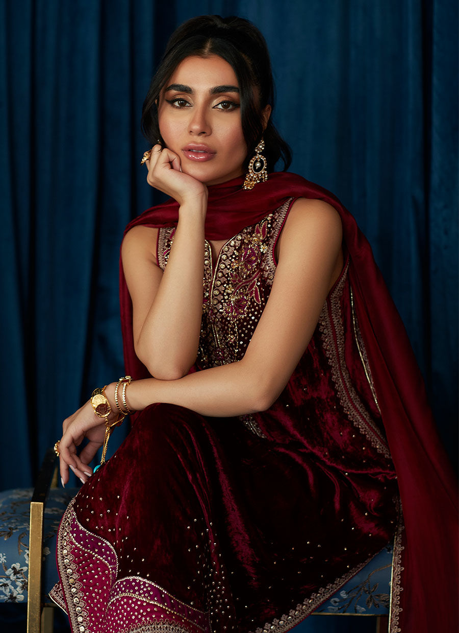 Rita Scarlett Shirt And Dupatta | Velvet | FARAH TALIB AZIZ