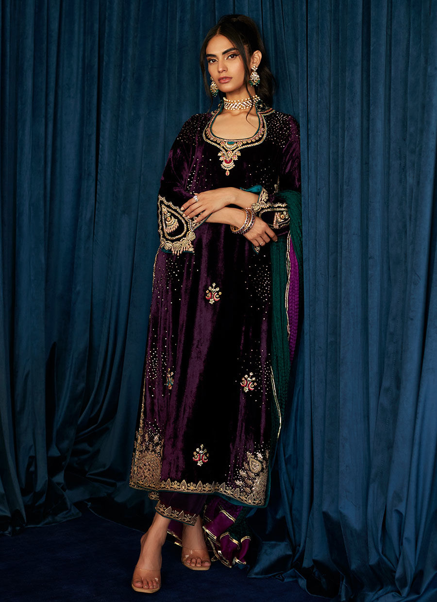 Bette Shirt And Dupatta | Velvet | FARAH TALIB AZIZ