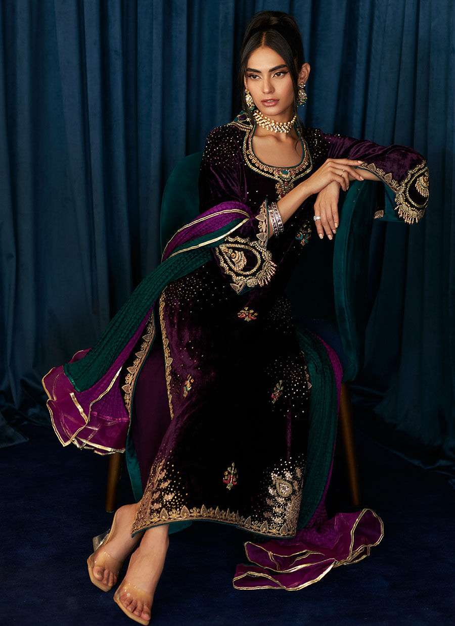 Bette Shirt And Dupatta | Velvet | FARAH TALIB AZIZ
