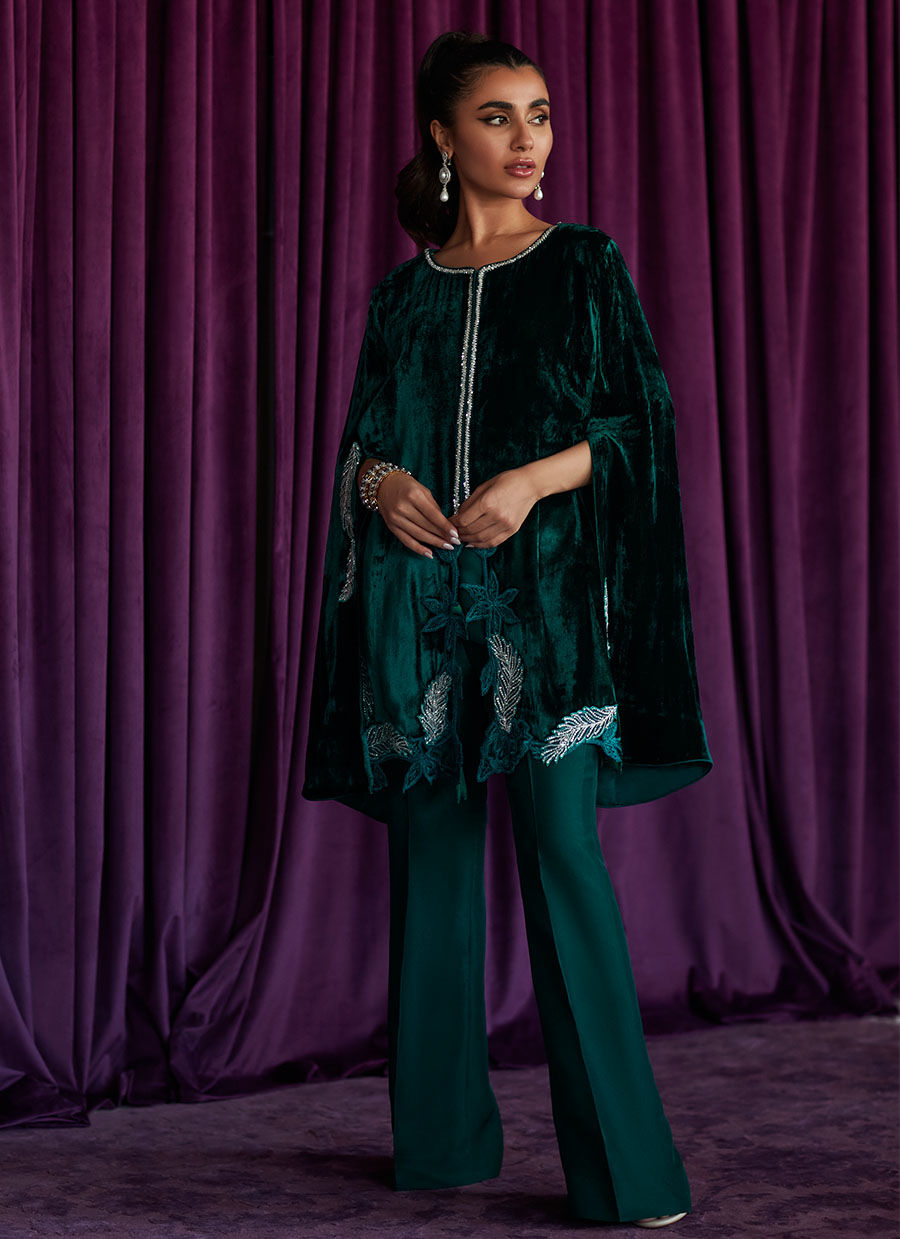 Kristin Emerald Cape | Velvet | FARAH TALIB AZIZ