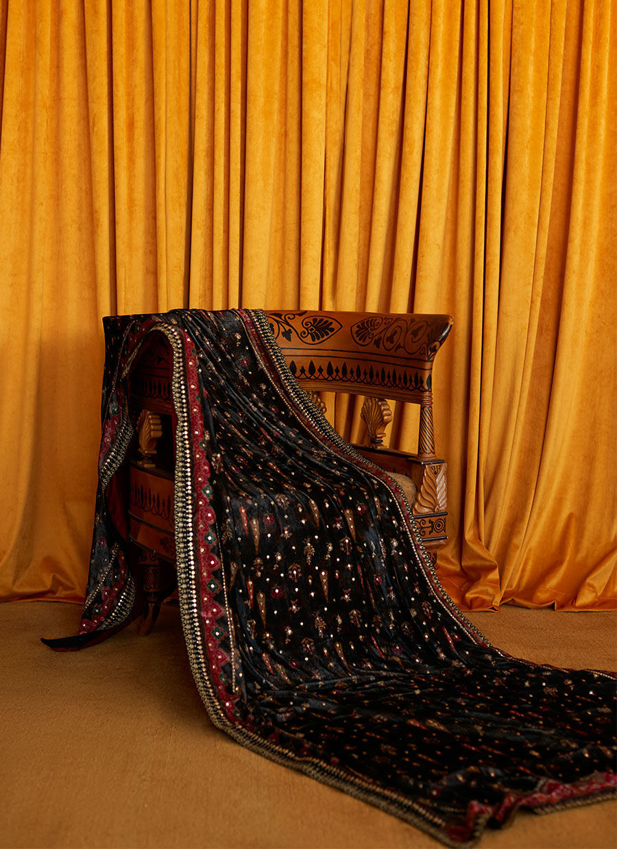 Lana Onyx Raw Silk Kalidaar | Velvet | FARAH TALIB AZIZ