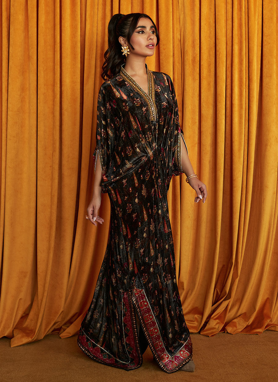 Marilyn Printed Velvet Kaftan | Velvet | FARAH TALIB AZIZ