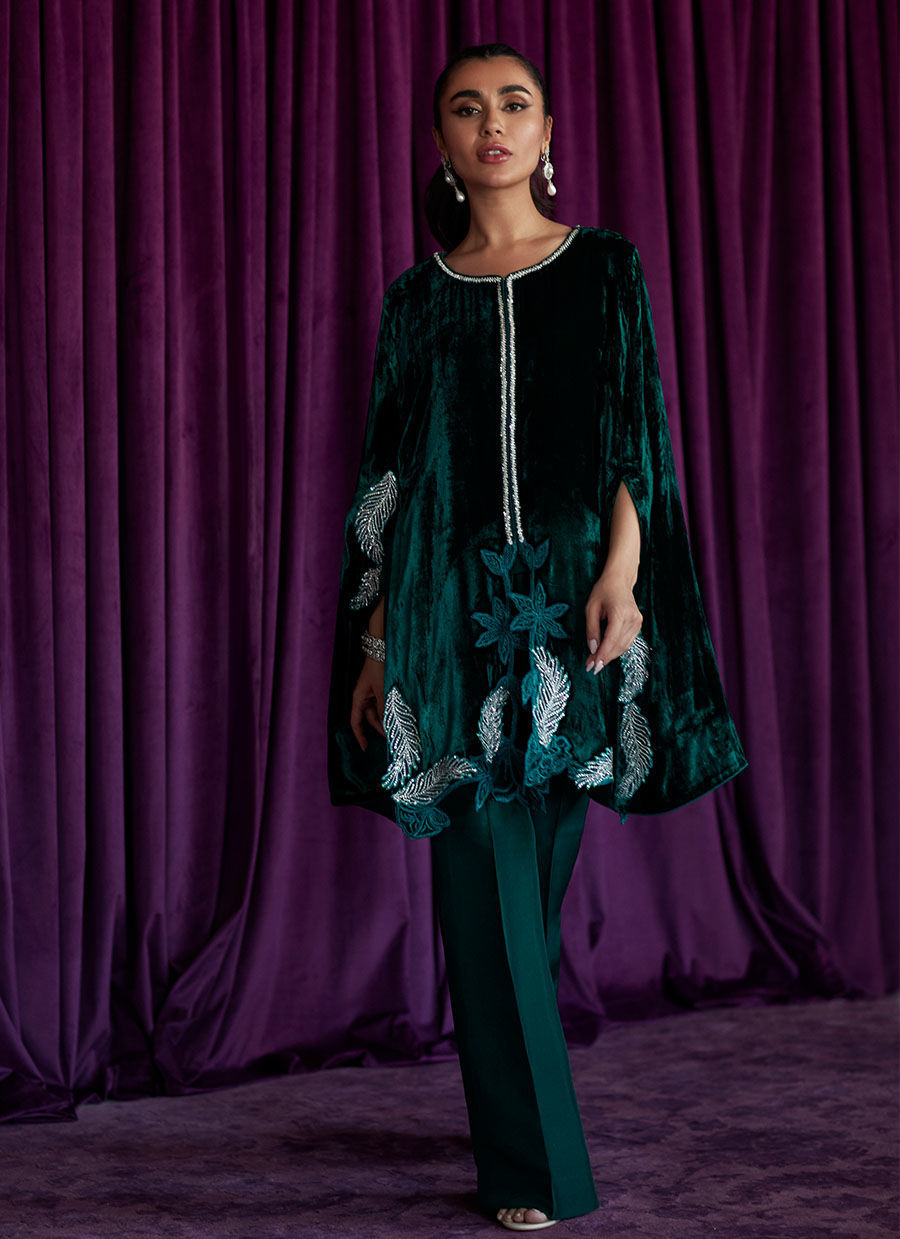 Kristin Emerald Cape | Velvet | FARAH TALIB AZIZ