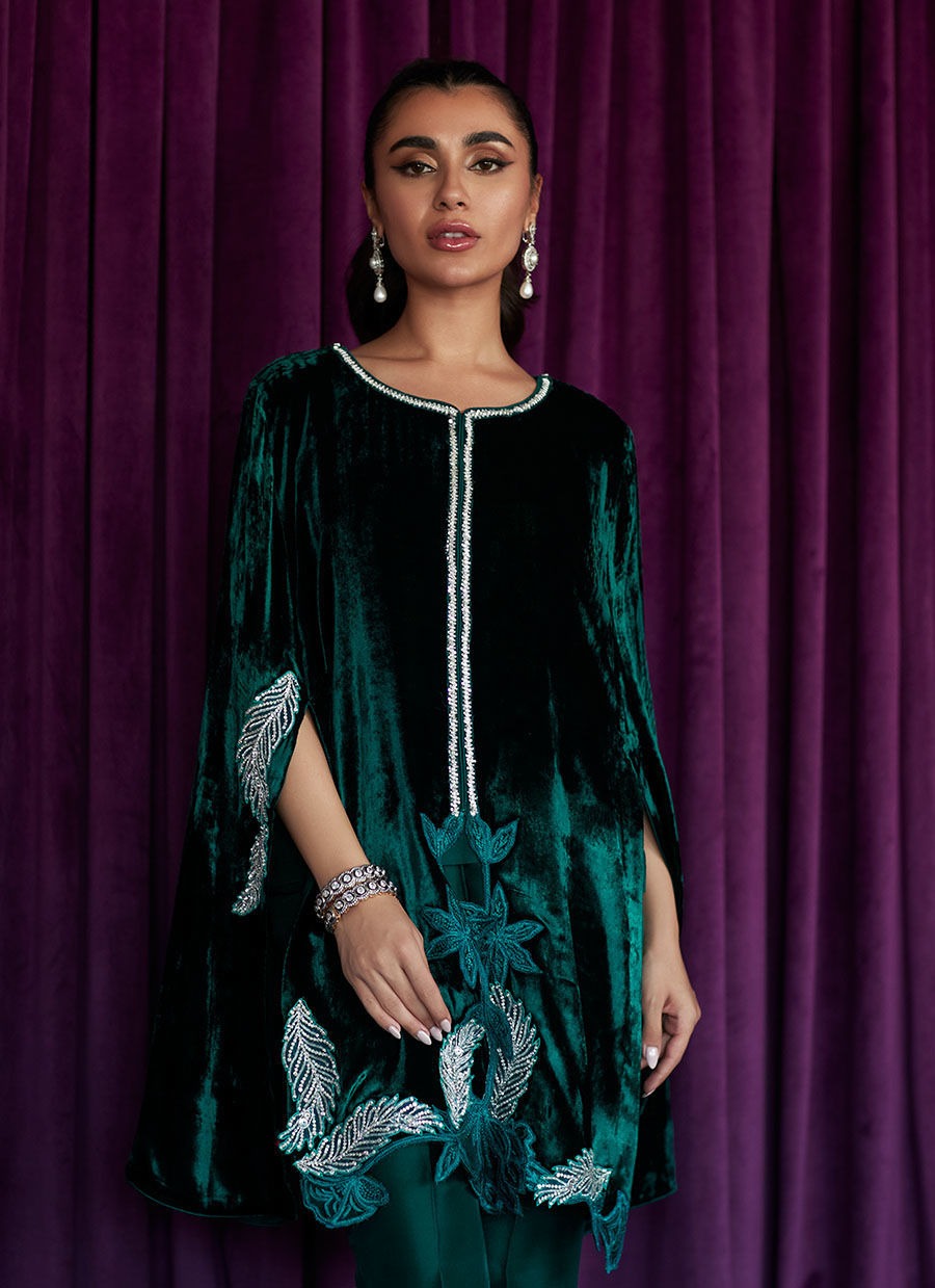 Kristin Emerald Cape | Velvet | FARAH TALIB AZIZ