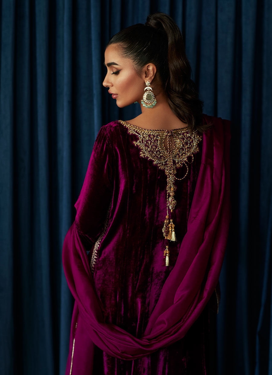 Kay Aubergine Shirt And Dupatta | Velvet | FARAH TALIB AZIZ