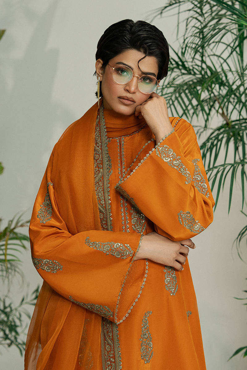 GLOW | CHAI COFFEE LUXURY PRETS/S25 VOL. 3 | Mohsin Naveed Ranjha