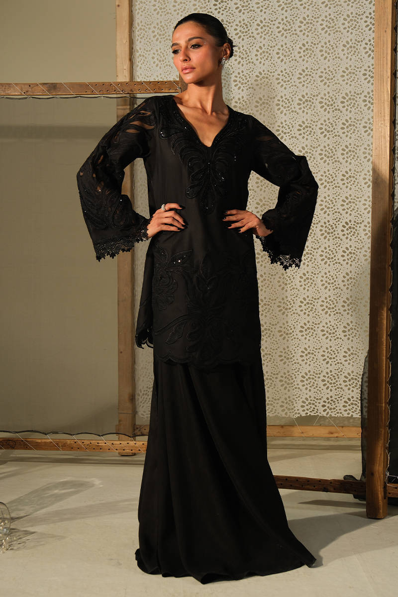BLACK CRYSTAL ROSE SHIRT | DHOOP | FARIDA HASAN