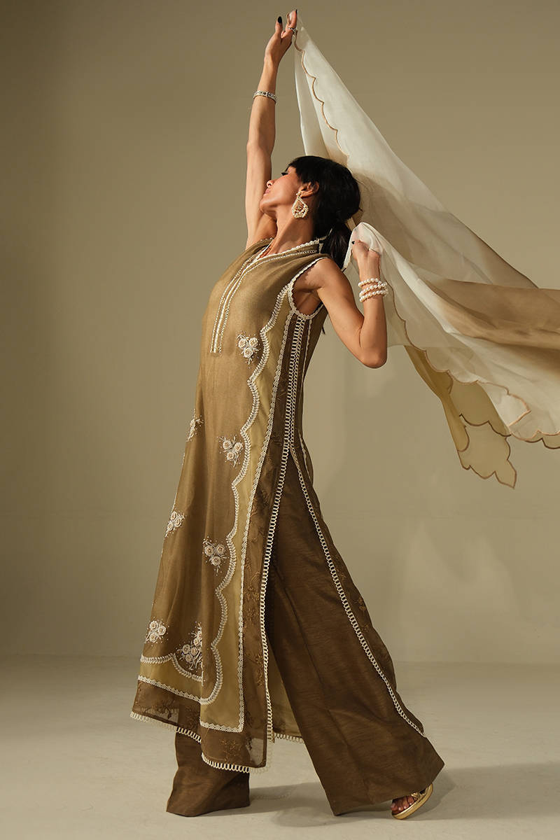 TOFFEE ROSE SHIRT WITH PANTS | DHOOP | FARIDA HASAN