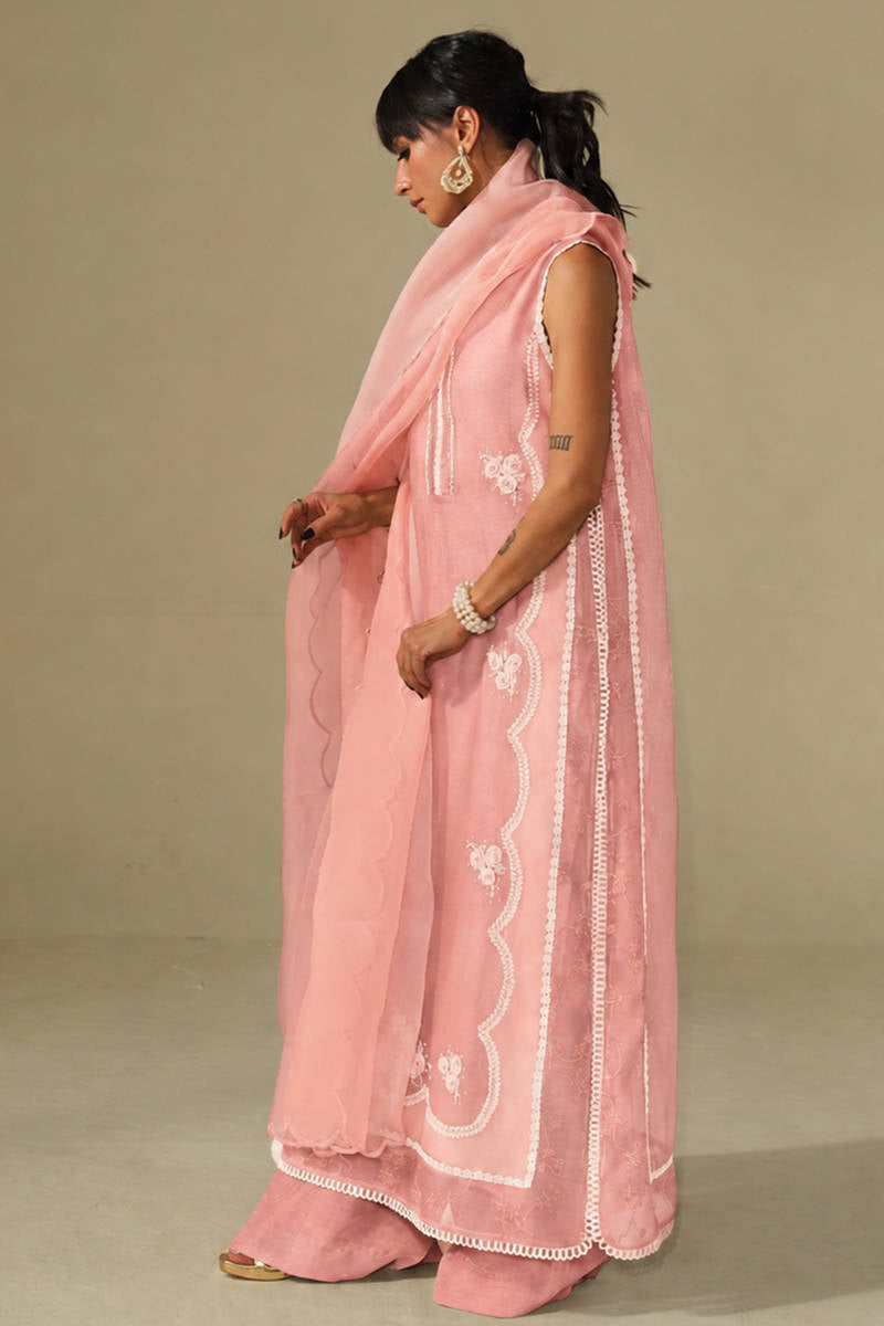 TOFFEE ROSE IN PINK | DHOOP | FARIDA HASAN