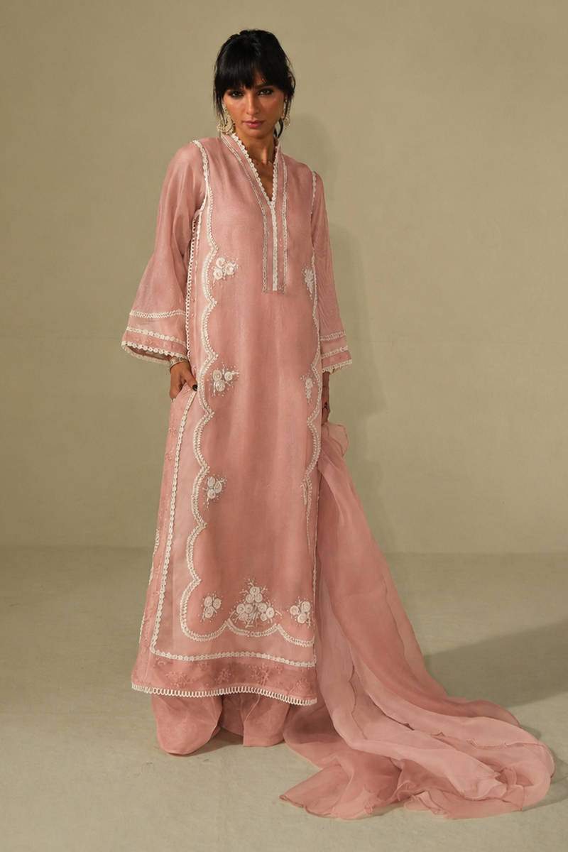 TOFFEE ROSE IN PINK | DHOOP | FARIDA HASAN